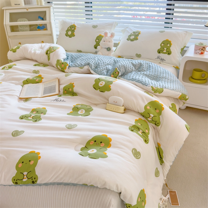 91家纺网 家纺一手货源 找家纺 恒畅 2024新款A类水洗棉印花豆豆绒秋冬被 豆豆被-爱心恐龙