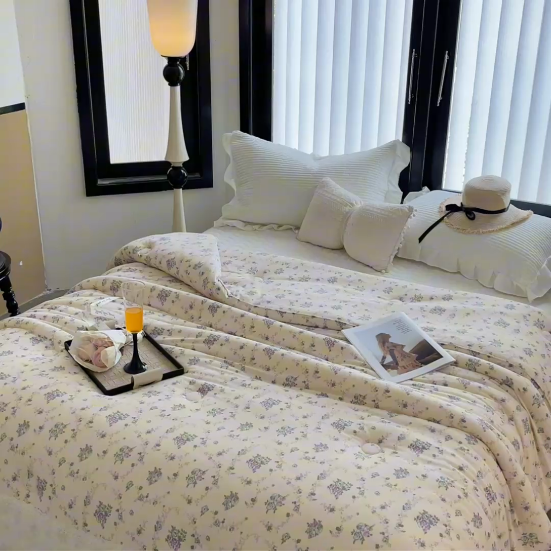 91家纺网 家纺一手货源 找家纺 奈萝家纺 2024新款法式花边款针织夏被春秋被可机洗 赛琳娜