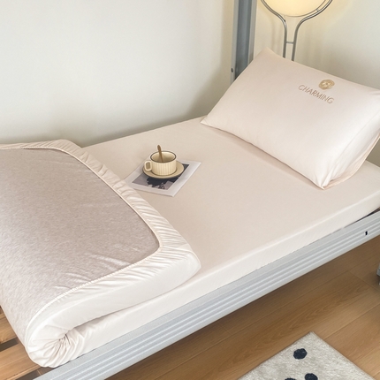 91家纺网 家纺一手货源 找家纺 （总）暖季家纺 2025新款学生上下铺山茶花绣花床笠支持定制