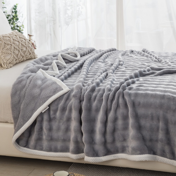 91家纺网 家纺一手货源 找家纺 卉晨家纺 2024新款牛奶绒兔毛绒空调毯午睡毯泡泡毛毯 流银灰