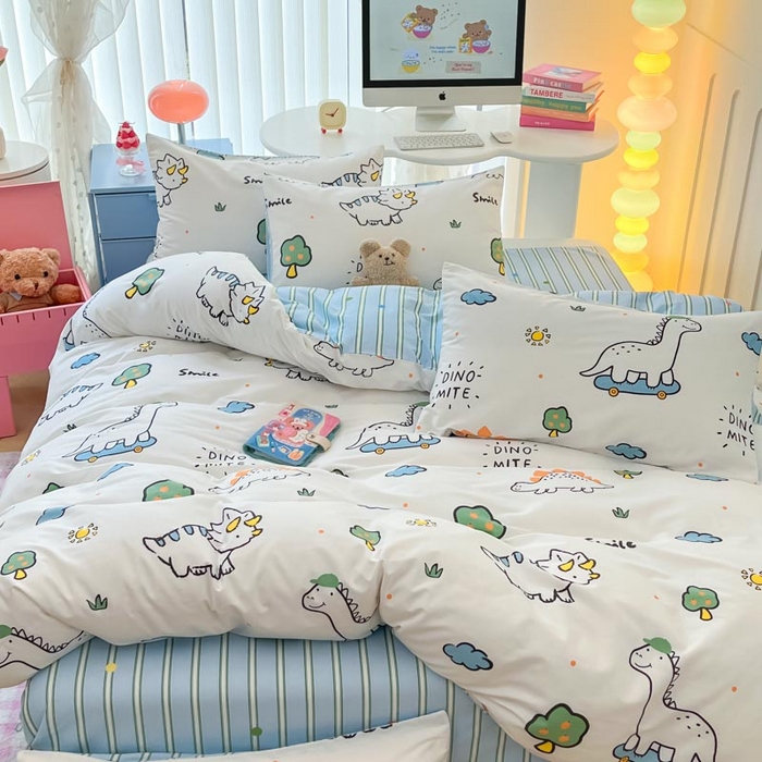 91家纺网 家纺一手货源 找家纺 晨希家居 2024新款全棉卡通活性印花四件套恐龙乐园