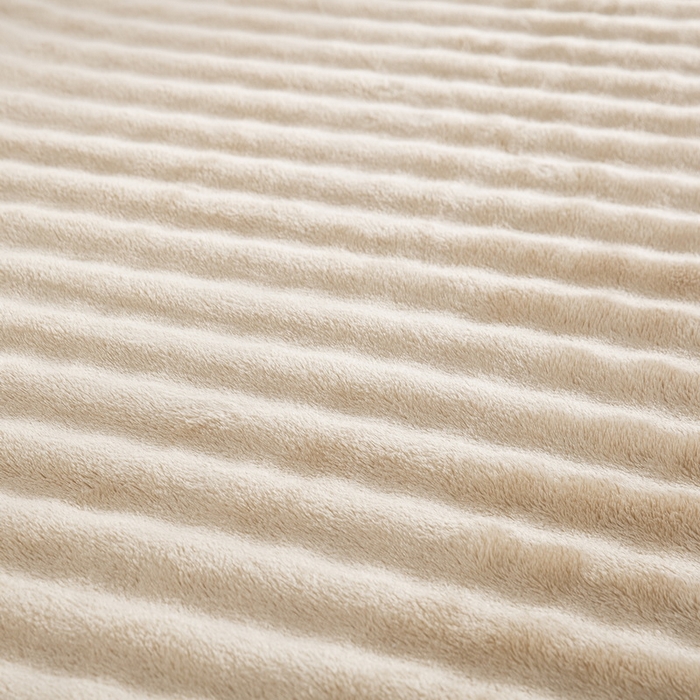 91家纺网 家纺一手货源 找家纺 卉晨家纺 2024新款牛奶绒兔毛绒空调毯午睡毯泡泡毛毯 莱卡驼