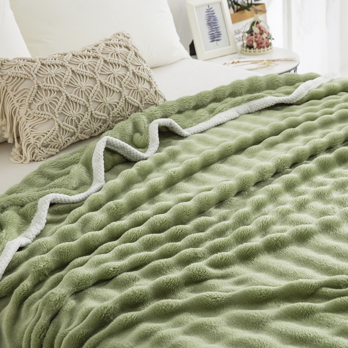 91家纺网 家纺一手货源 找家纺 卉晨家纺 2024新款牛奶绒兔毛绒空调毯午睡毯泡泡毛毯 抹茶绿