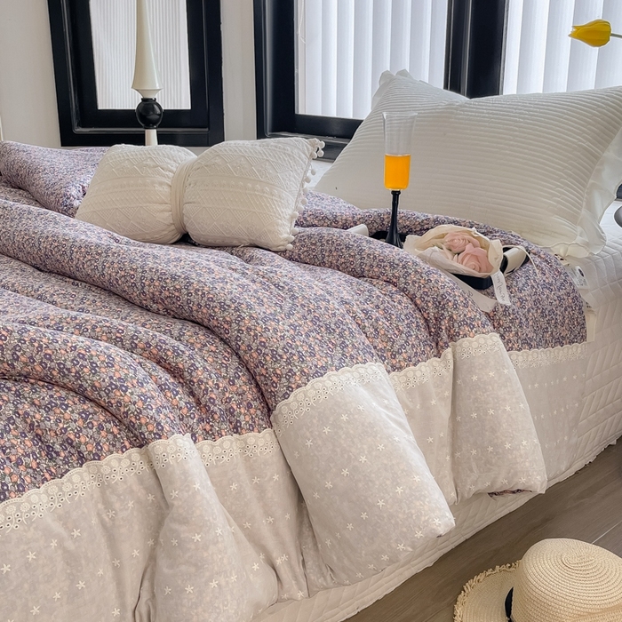 91家纺网 家纺一手货源 找家纺 奈萝家纺 2024新款法式花边款针织夏被春秋被可机洗 紫梦