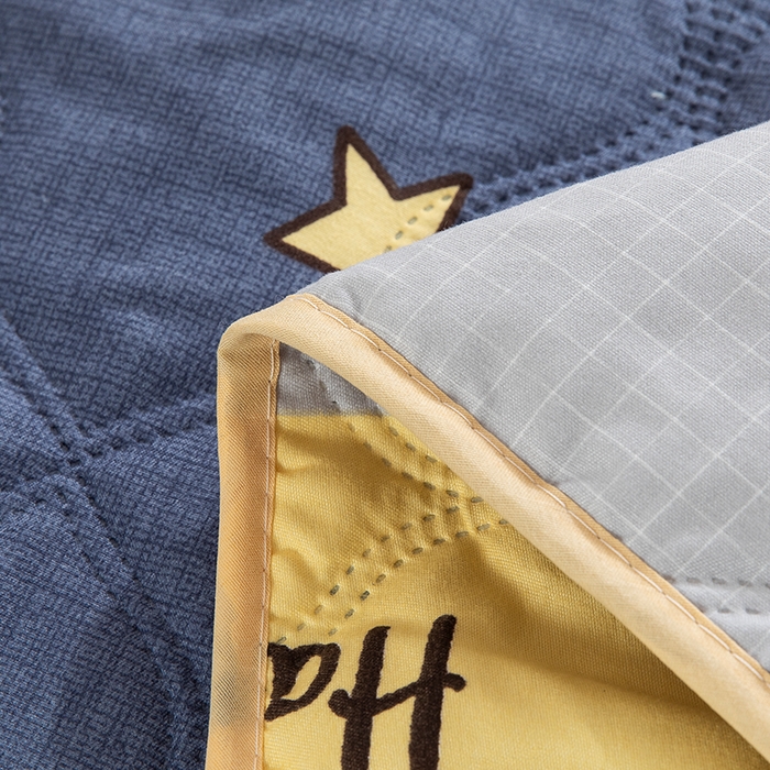 91家纺网 家纺一手货源 找家纺 2025新款亲肤芦荟棉夏被空调被夏凉被 喵星人