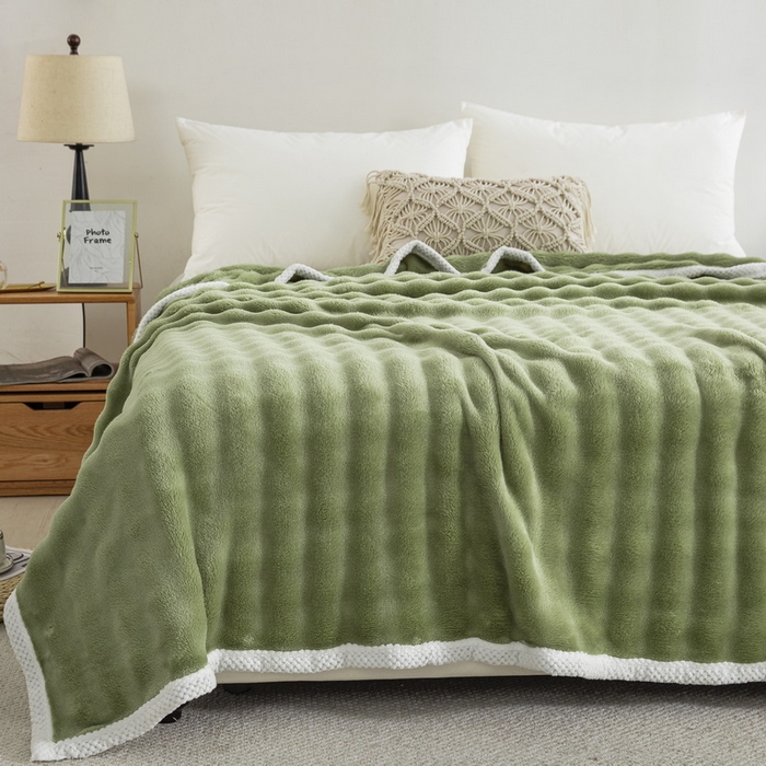 91家纺网 家纺一手货源 找家纺 卉晨家纺 2024新款牛奶绒兔毛绒空调毯午睡毯泡泡毛毯 抹茶绿