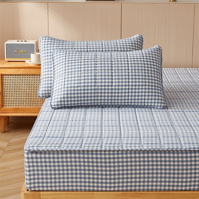 91家纺网 家纺一手货源 找家纺 2025新款A类全棉色织水洗棉大豆夹棉抗菌床笠 蓝小格