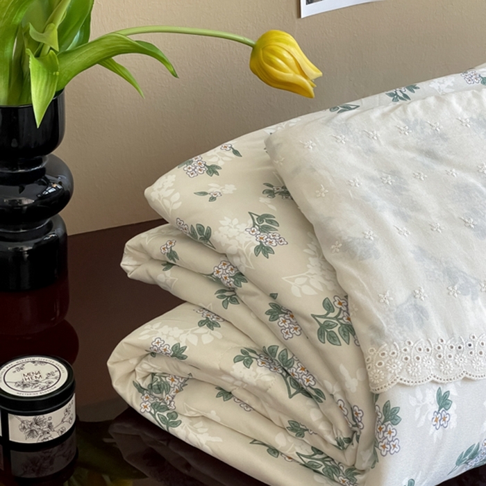 91家纺网 家纺一手货源 找家纺 奈萝家纺 2024新款法式花边款针织夏被春秋被可机洗 清新物语