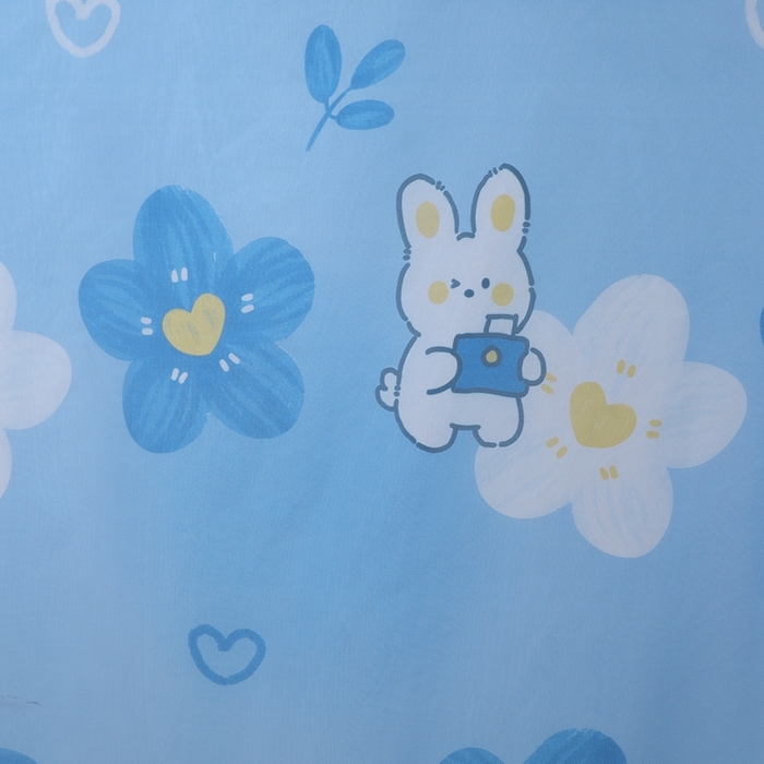 91家纺网 家纺一手货源 找家纺 2025新款坐床遮光布款防尘床帘式蚊帐 蓝花兔回底