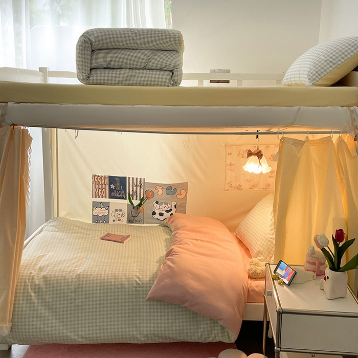 91家纺网 家纺一手货源 找家纺 眠帛家居 2024新款A类学生三件套奶油风小清新毛巾绣暖心系列水洗棉床上用品四件套图2 暖心-清新绿格