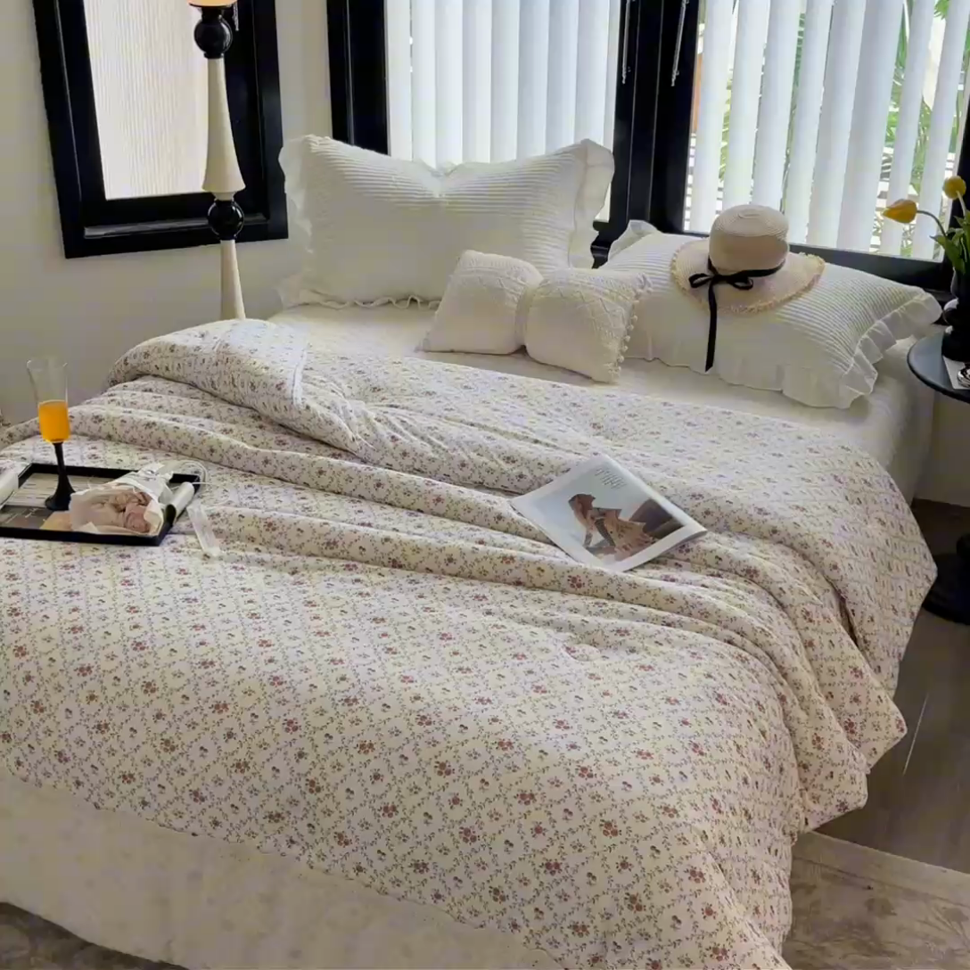 91家纺网 家纺一手货源 找家纺 奈萝家纺 2024新款法式花边款针织夏被春秋被可机洗 樱桃