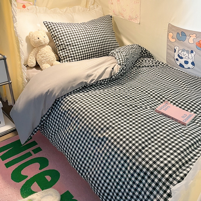 91家纺网 家纺一手货源 找家纺 眠帛家居 2024新款A类学生三件套奶油风小清新毛巾绣暖心系列水洗棉床上用品四件套图2 暖心-绅士黑白格