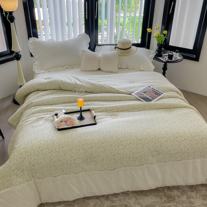 91家纺网 家纺一手货源 找家纺 奈萝家纺 2024新款法式花边款针织夏被春秋被可机洗 亿夏