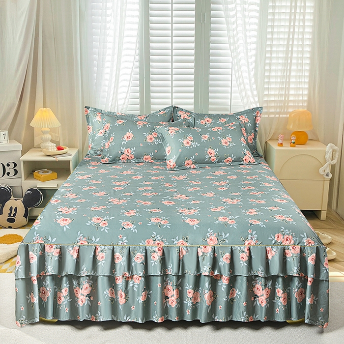 91家纺网 家纺一手货源 找家纺 小雨家纺 2026新款芦荟棉床裙四件套 春暖花开深绿