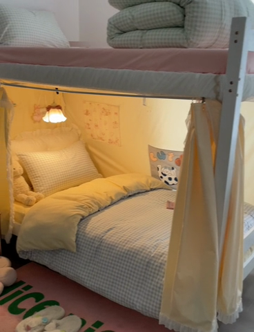 91家纺网 家纺一手货源 找家纺 眠帛家居 2024新款A类学生三件套奶油风小清新毛巾绣暖心系列水洗棉床上用品四件套图2 暖心-治愈蓝格