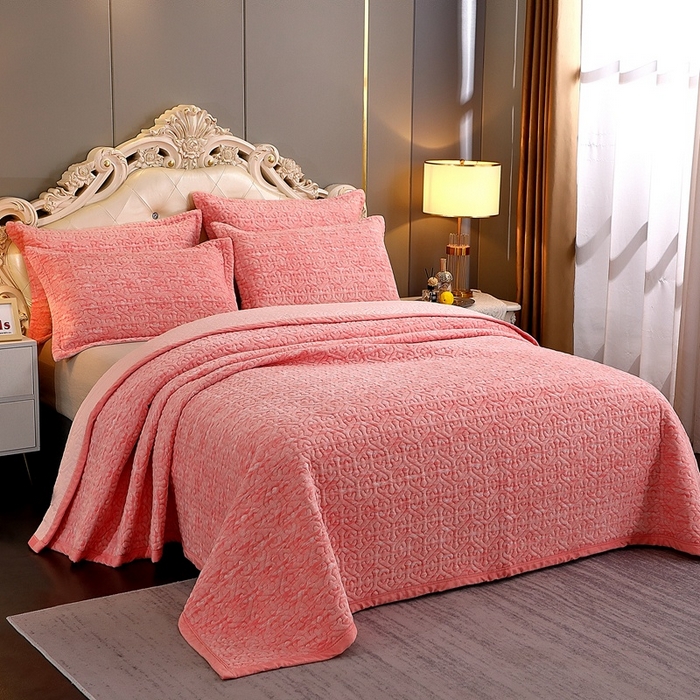 91家纺网 家纺一手货源 找家纺 晶缦家纺 2024新款水波纹色织牛奶绒床盖三件套 涟漪-粉玉