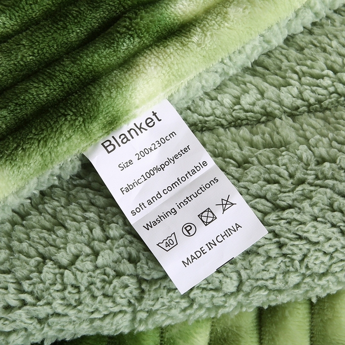 91家纺网 家纺一手货源 找家纺 巴木赫 2024新款同色印花抽条羊羔绒毛毯 草绿同色羊羔绒