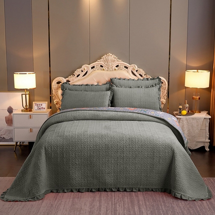 晶缦家纺 2024新款纯色小花边牛奶绒床盖三件套 暖馨-深灰