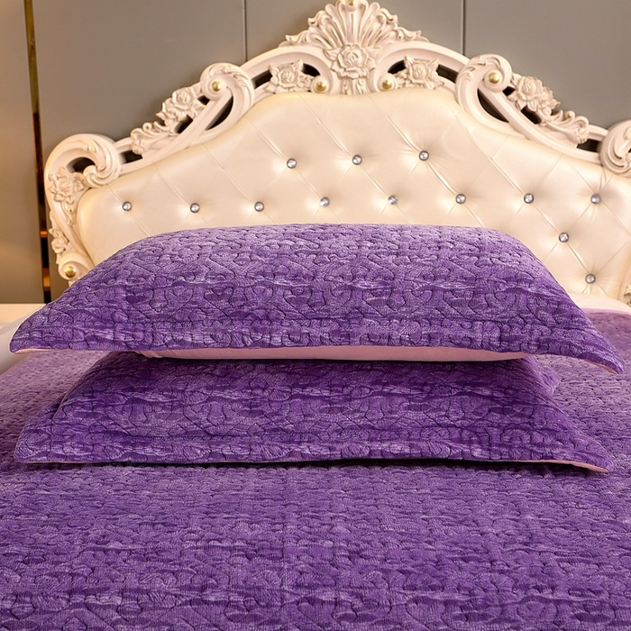 91家纺网 家纺一手货源 找家纺 晶缦家纺 2024新款水波纹色织牛奶绒床盖三件套 涟漪-罗兰紫