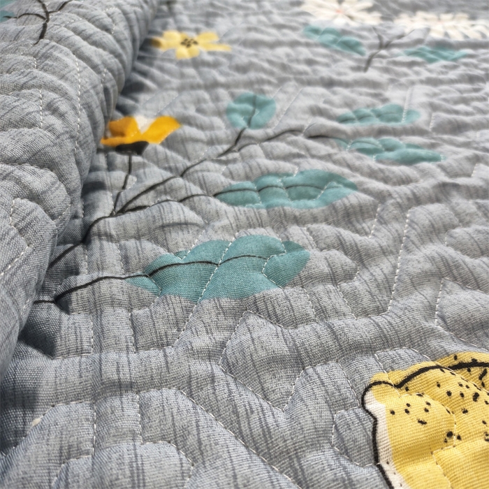 91家纺网 家纺一手货源 找家纺 （总）2025新款纯色小花边牛奶绒床盖三件套-冬季加厚绗缝夹棉床单榻榻米垫子毛毯盖毯