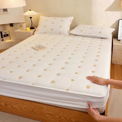 91家纺网 家纺一手货源 找家纺 尊康家纺（原磊科）  2024新款全棉色织大豆棉床笠-金百福 金百福-白