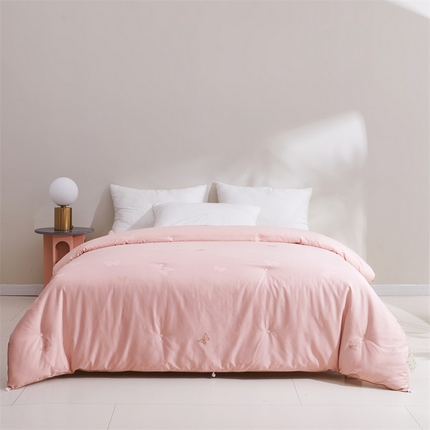 91家纺网 家纺一手货源 找家纺 （总）2025新款80支全棉贡缎提花100%蚕丝长绒棉蚕丝被纯棉春秋被冬被 蝶恋花