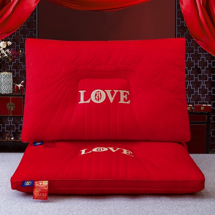 91家纺网 家纺一手货源 找家纺 （总）十仟  2024新款婚庆护颈椎助眠乳胶大红色枕头枕芯芯陪嫁家用