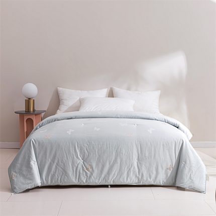 91家纺网 家纺一手货源 找家纺 （总）2025新款80支全棉贡缎提花100%蚕丝长绒棉蚕丝被纯棉春秋被冬被 蝶恋花