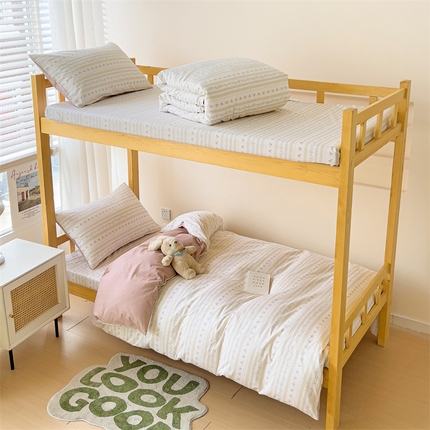 名兮家居 2024新款全棉印花学生款多件套 樱桃花