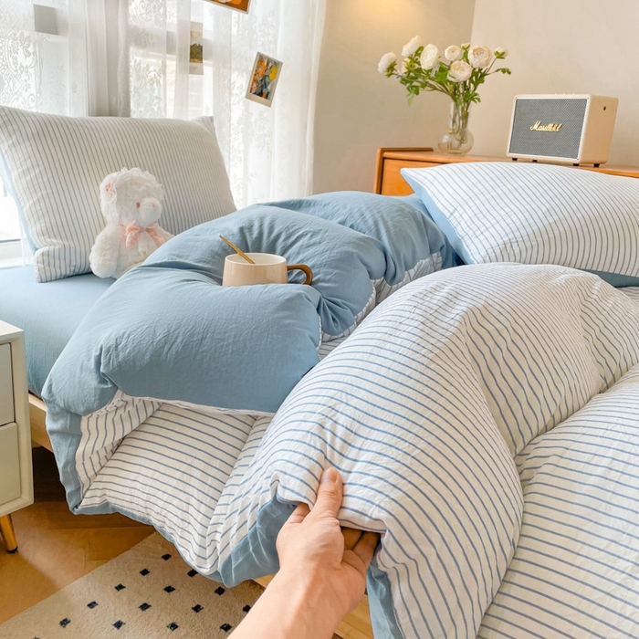 91家纺网 家纺一手货源 找家纺 悦织湾家纺 2025新款105克水洗棉磨毛四件套 良品条纹蓝