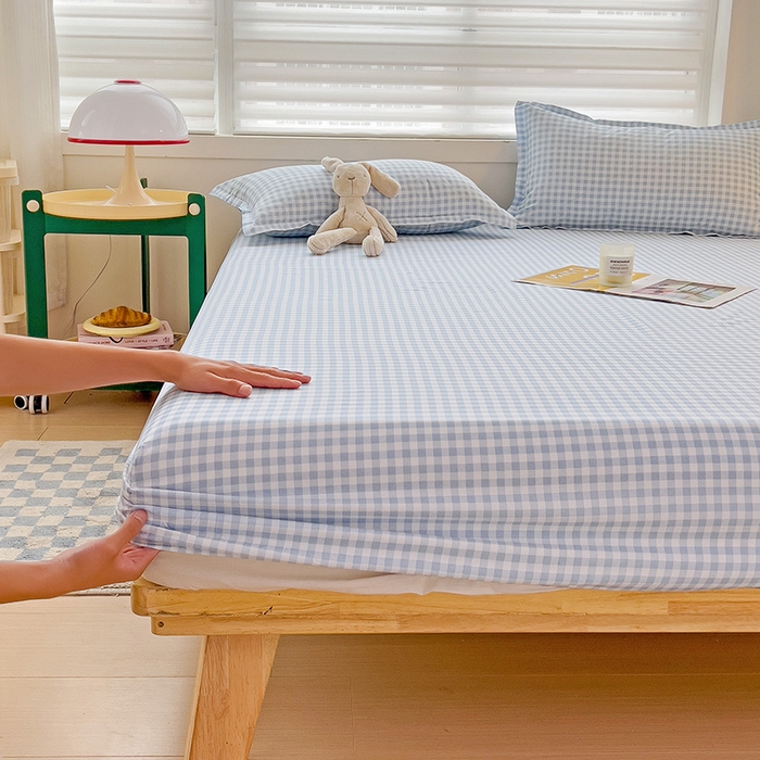 91家纺网 家纺一手货源 找家纺 楠沐家纺 2025新款亲肤印花芦荟棉水洗棉床笠系列 心动蓝