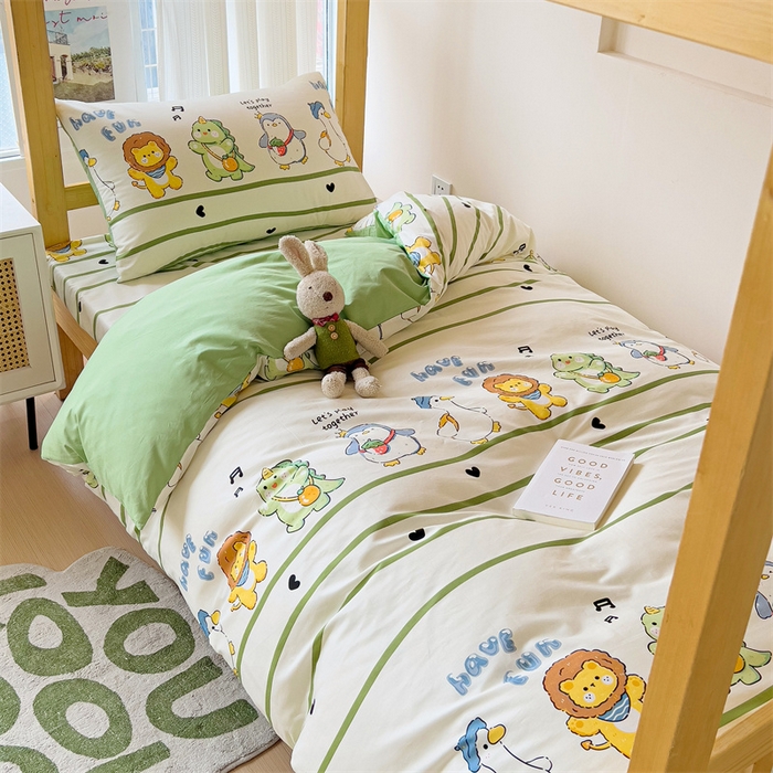 91家纺网 家纺一手货源 找家纺 名兮家居 2024新款全棉印花学生款多件套 动物联欢