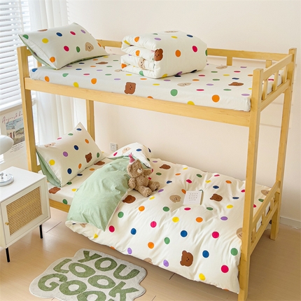 91家纺网 家纺一手货源 找家纺 （总）名兮家居 2024新款全棉印花学生款多件套