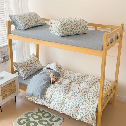 名兮家居 2024新款全棉印花学生款多件套 菲菲兔