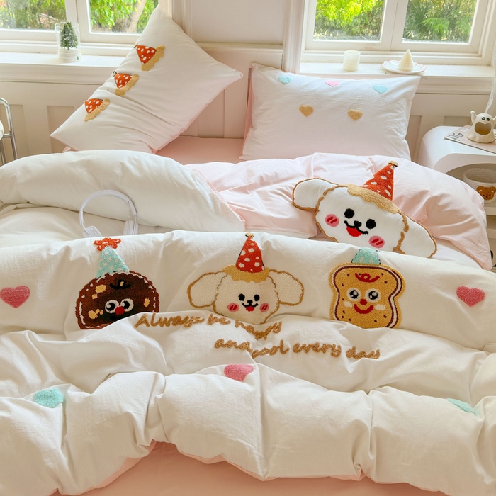 91家纺网 家纺一手货源 找家纺 （总）红番天家居馆 2025新款A类全棉水洗棉毛巾绣四件套-宠物饼干