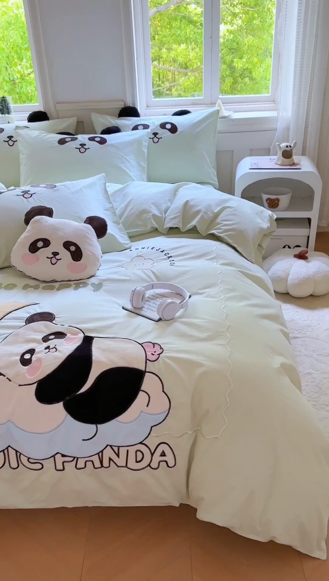 91家纺网 家纺一手货源 找家纺 （总）红番天家居馆 2025新款A类全棉水洗棉贴布绣四件套-熊猫奔奔