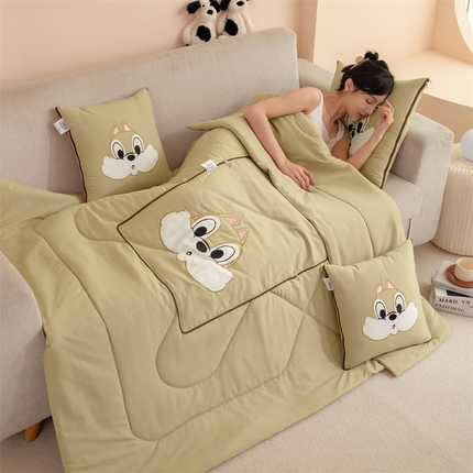 91家纺网 家纺一手货源 找家纺 （总）乐坊 2024新款贴布绣抱枕被