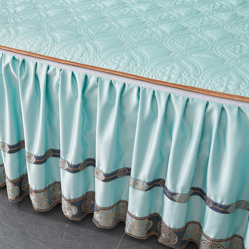 91家纺网 家纺一手货源 找家纺 （总）罗艺轩 2024新款贡缎夹棉中国风新中式系列床裙三件套