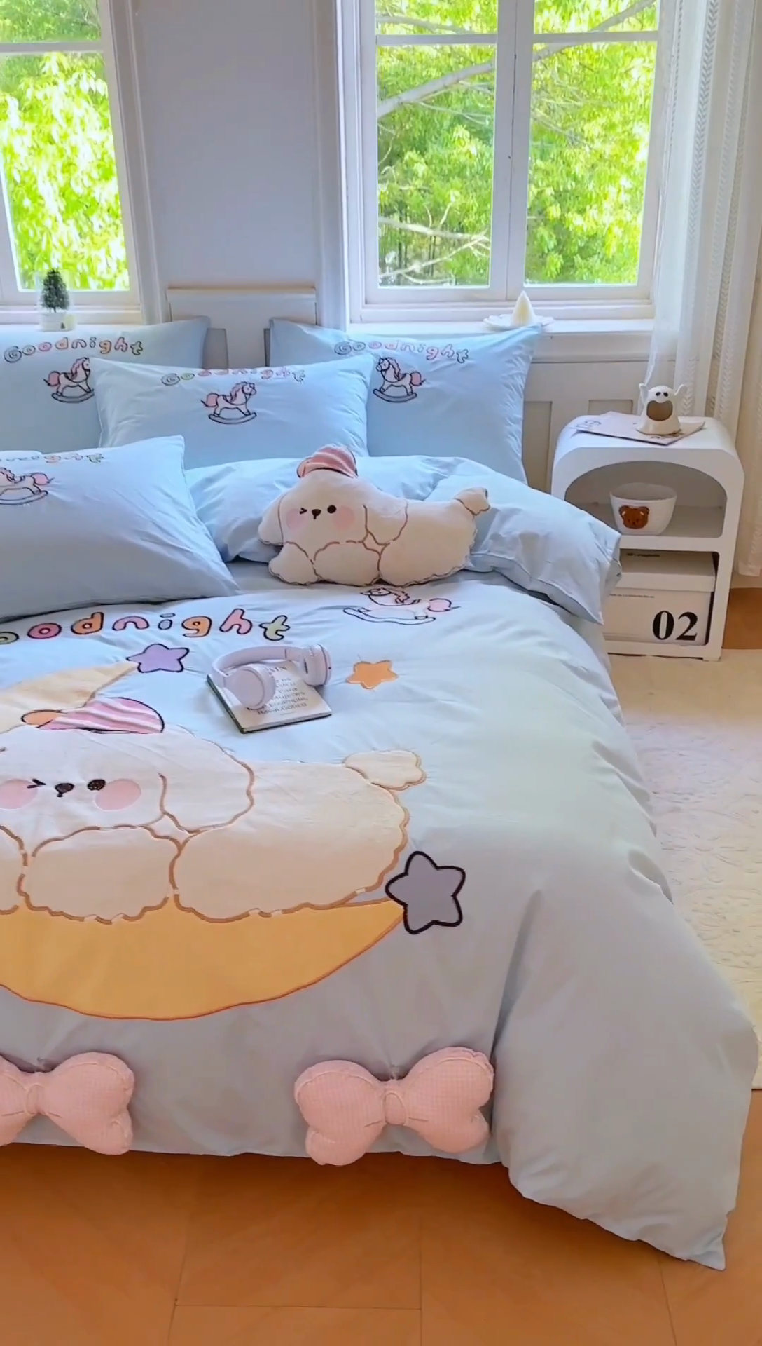 91家纺网 家纺一手货源 找家纺 （总）红番天家居馆 2025新款A类全棉水洗棉贴布绣四件套-月儿弯弯