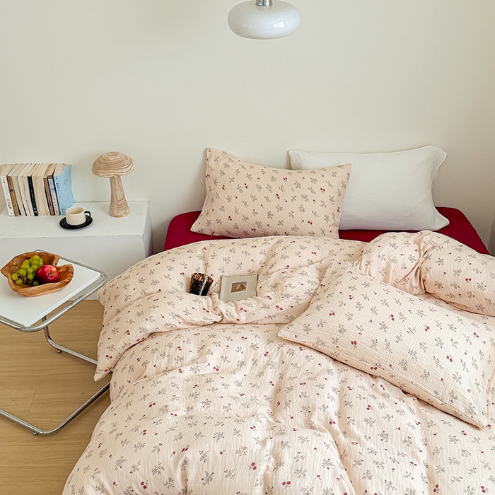 91家纺网 家纺一手货源 找家纺 2024新品专版印花双层皱皱纱四件套 浪漫樱桃