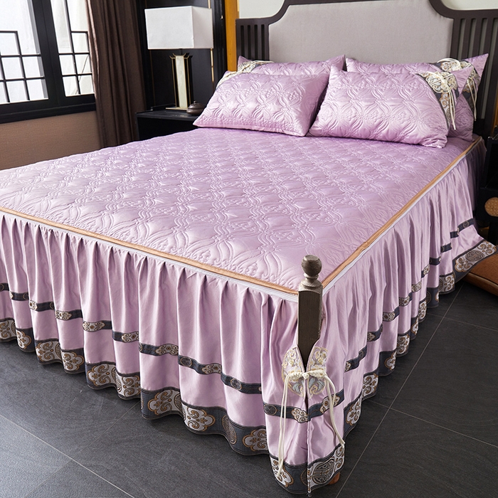 91家纺网 家纺一手货源 找家纺 罗艺轩 2024新款贡缎夹棉中国风新中式系列床裙三件套 中国风-茉莉紫