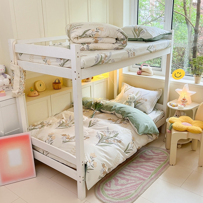 91家纺网 家纺一手货源 找家纺 菲梵家纺 2024新款全棉喷气小清新宿舍上下铺学生三件套 铃兰花语