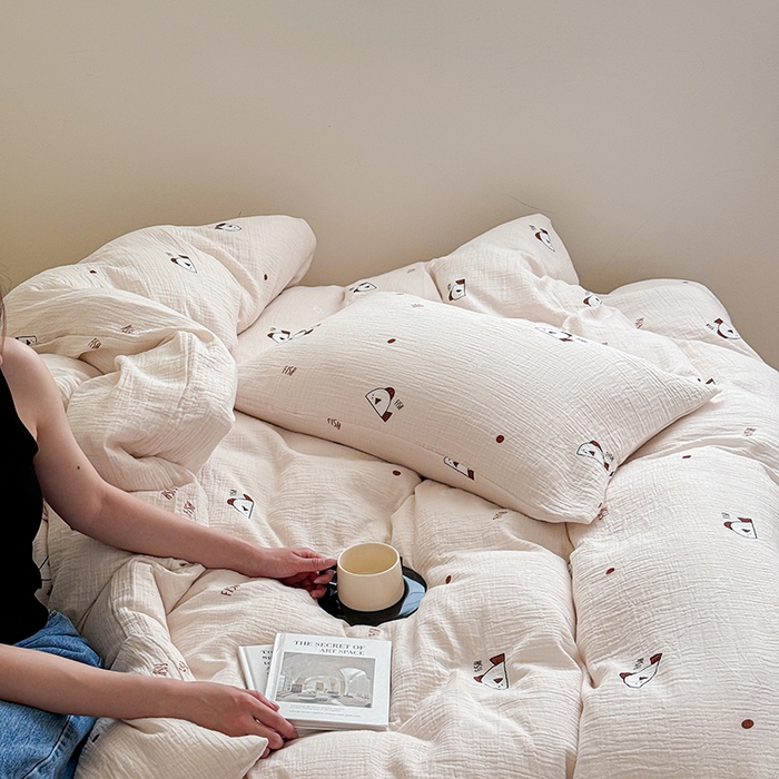 91家纺网 家纺一手货源 找家纺 2024新品专版印花双层皱皱纱四件套 泡泡鱼