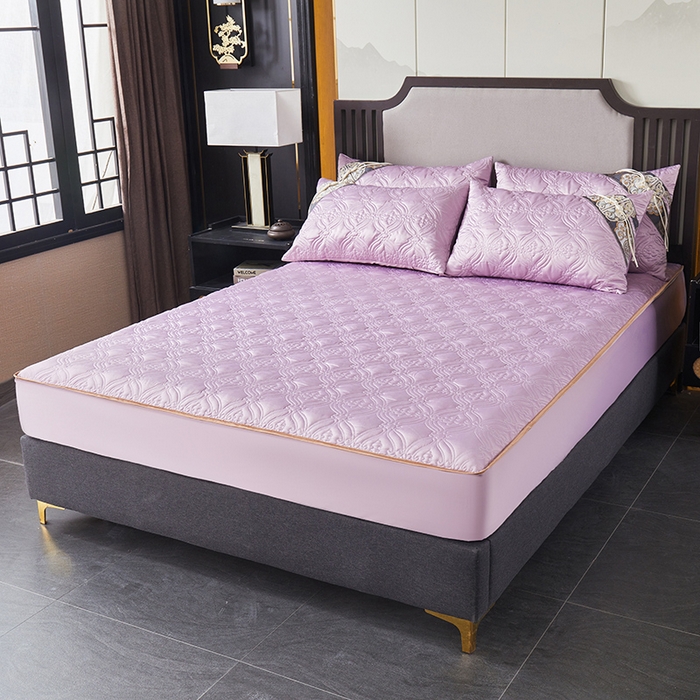 91家纺网 家纺一手货源 找家纺 罗艺轩 2024新款贡缎夹棉中国风新中式系列床裙三件套 中国风-茉莉紫