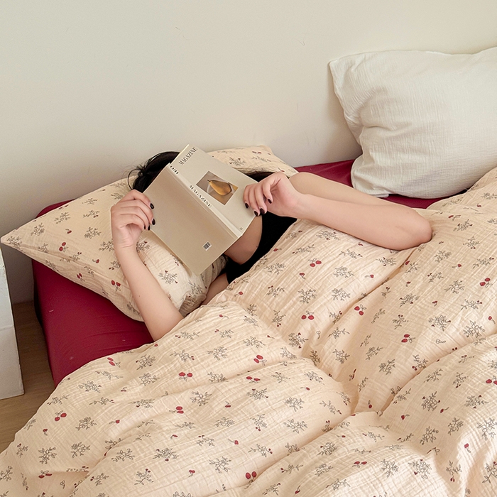 91家纺网 家纺一手货源 找家纺 2024新品专版印花双层皱皱纱四件套 浪漫樱桃