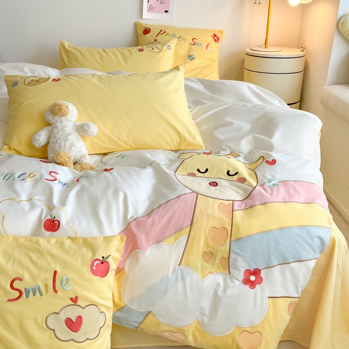 91家纺网 家纺一手货源 找家纺 （总）涵宸 2024新款全棉贴布绣小清新卡通系列四件套