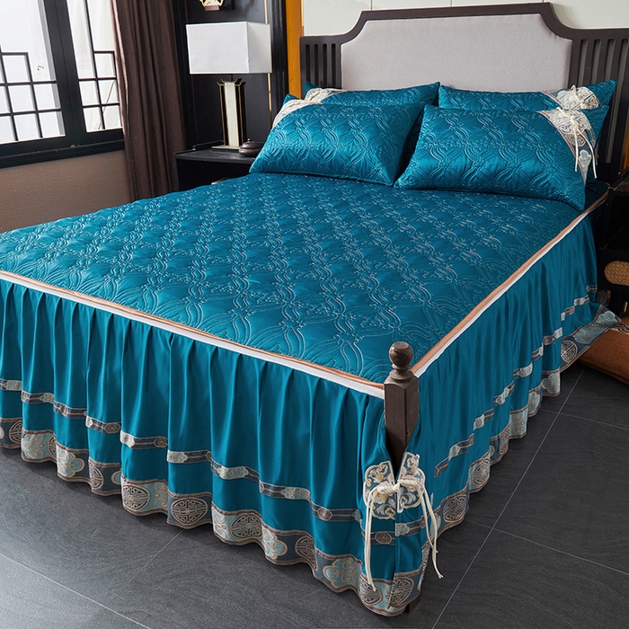 91家纺网 家纺一手货源 找家纺 罗艺轩 2024新款贡缎夹棉中国风新中式系列床裙三件套 中国风-宝石蓝