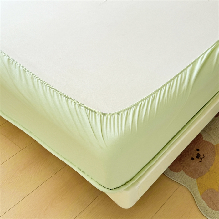 91家纺网 家纺一手货源 找家纺 2025新品高克重A类原棉夹棉床笠刺绣绣花柯基熊猫床笠三件套 床笠款-幸福熊-清雅绿