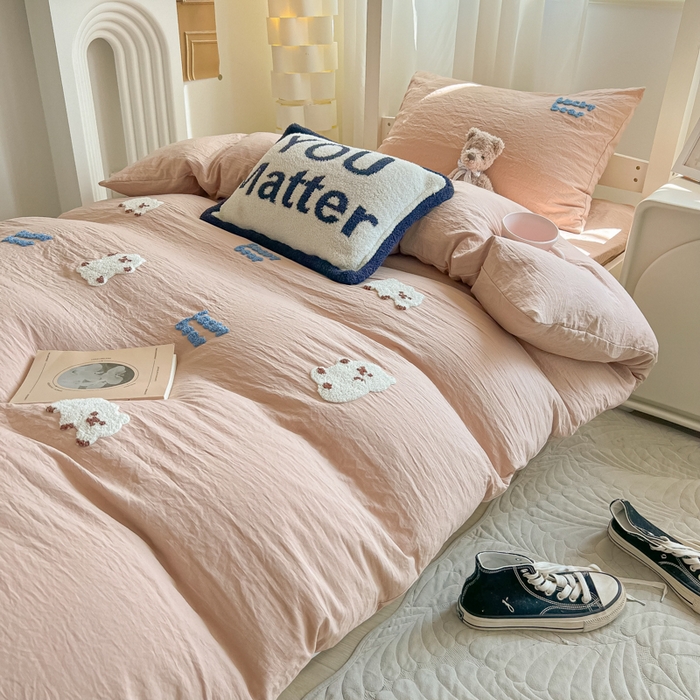 91家纺网 家纺一手货源 找家纺 韩巢家纺 2024新款学生宿舍寝室上下铺超柔水洗棉毛巾绣被套床单三件套-小白熊（提供卖家秀） 小白熊 浅咖