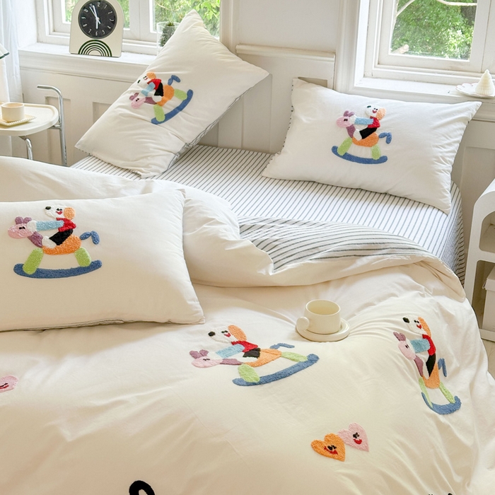 91家纺网 家纺一手货源 找家纺 宏羽纺家纺 2024新款全棉水洗棉贴布绣四件套 摇摇乐